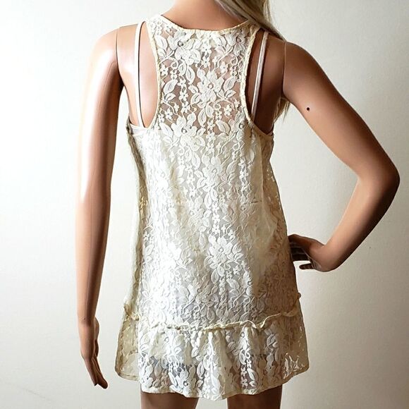 CrissCross Lace Ruffled Tank Top - Picture 2 of 6